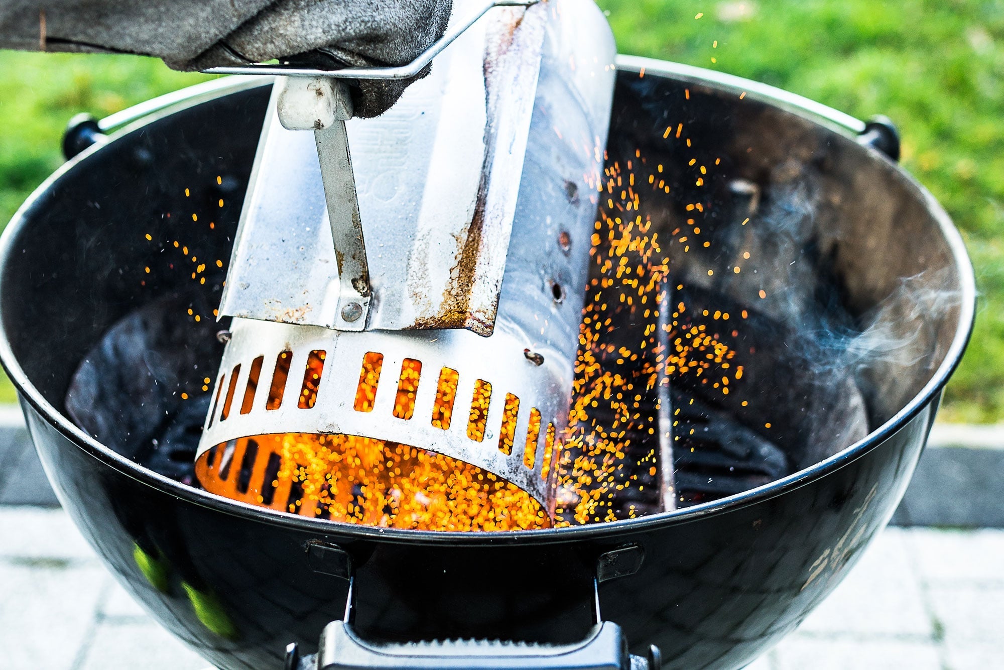 Grillen mit dem Holzkohlegrill