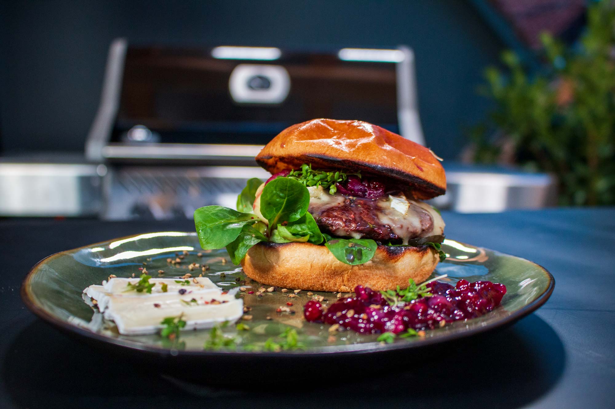 Gegrillter Elch Burger