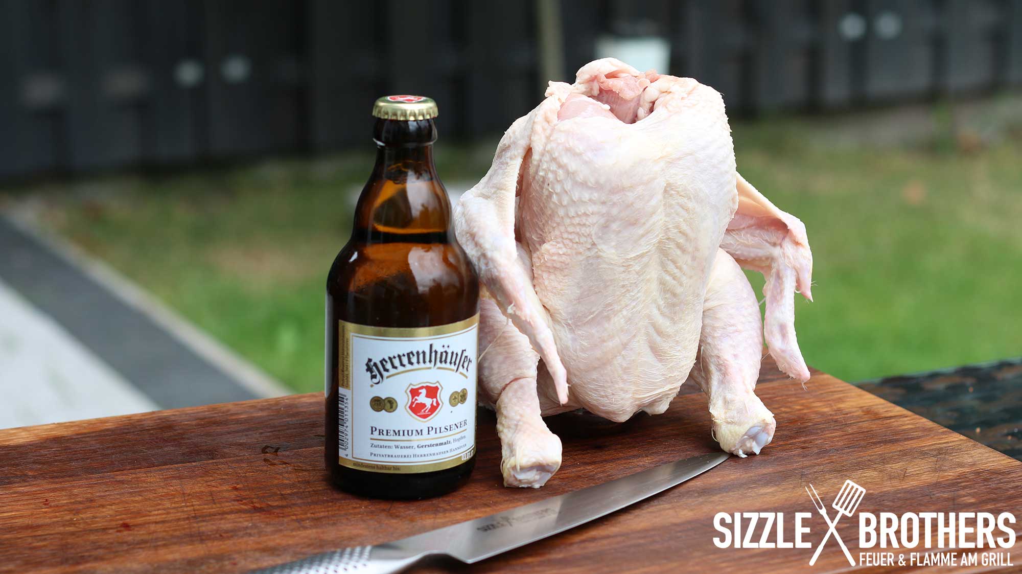 Das Beer Can Chicken im Ausgangszustand