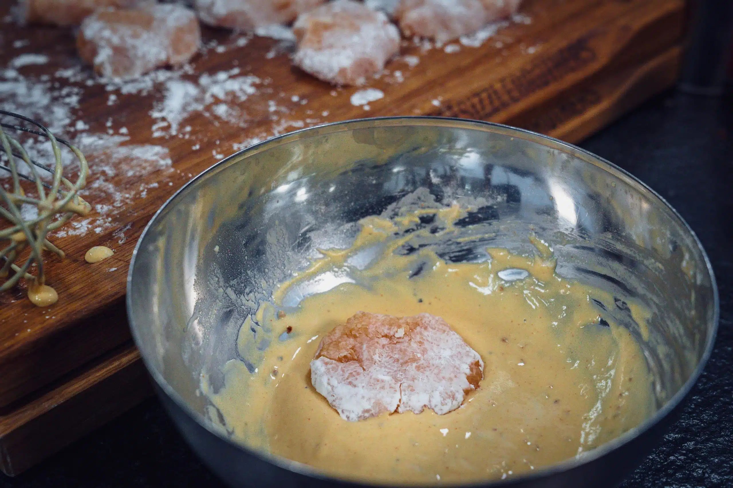 Hähnchen Nugget im Tieg