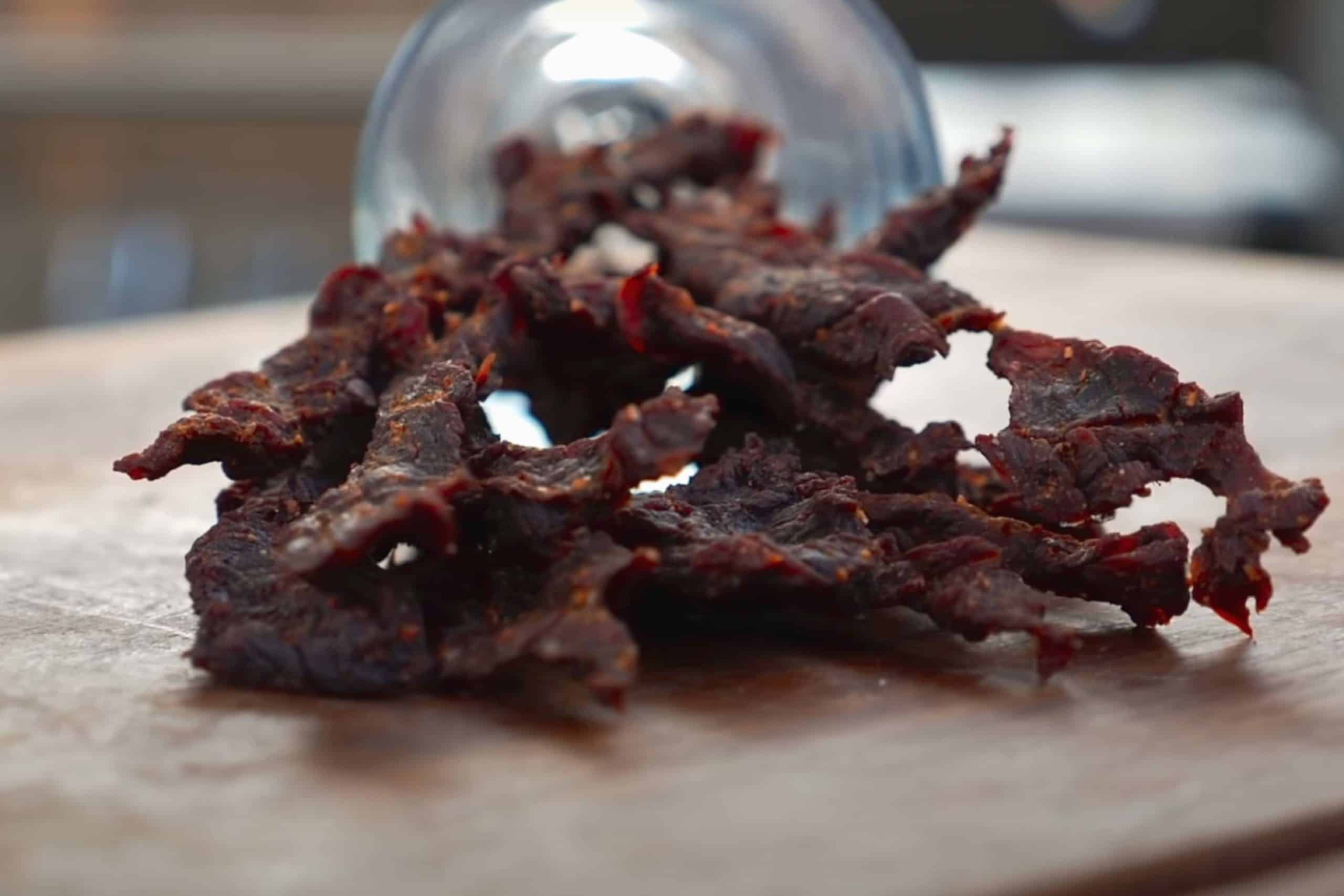 Fertiges Beef Jerky im Glas