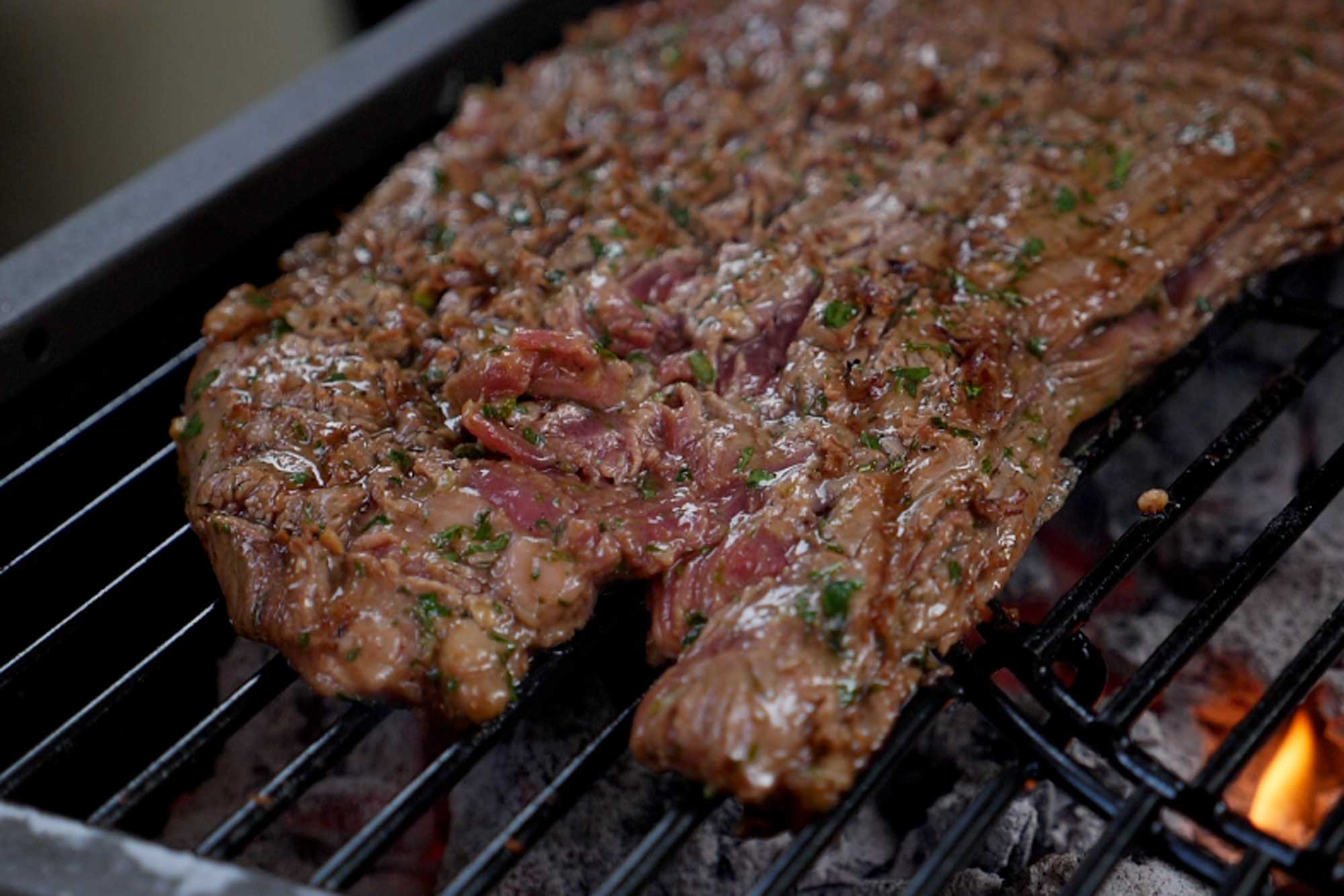 Das fertig gegrillte Flank Steak mit unserer Steak Marinade