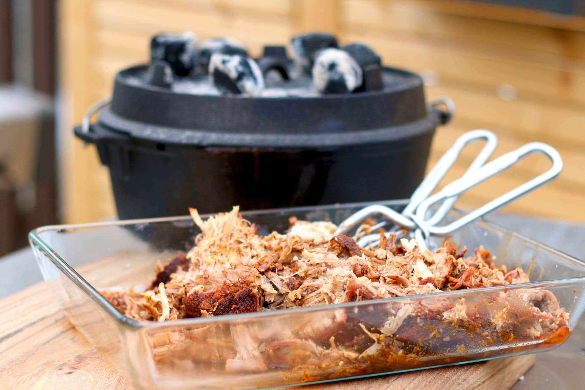 Pulled Pork aus dem Dutch Oven