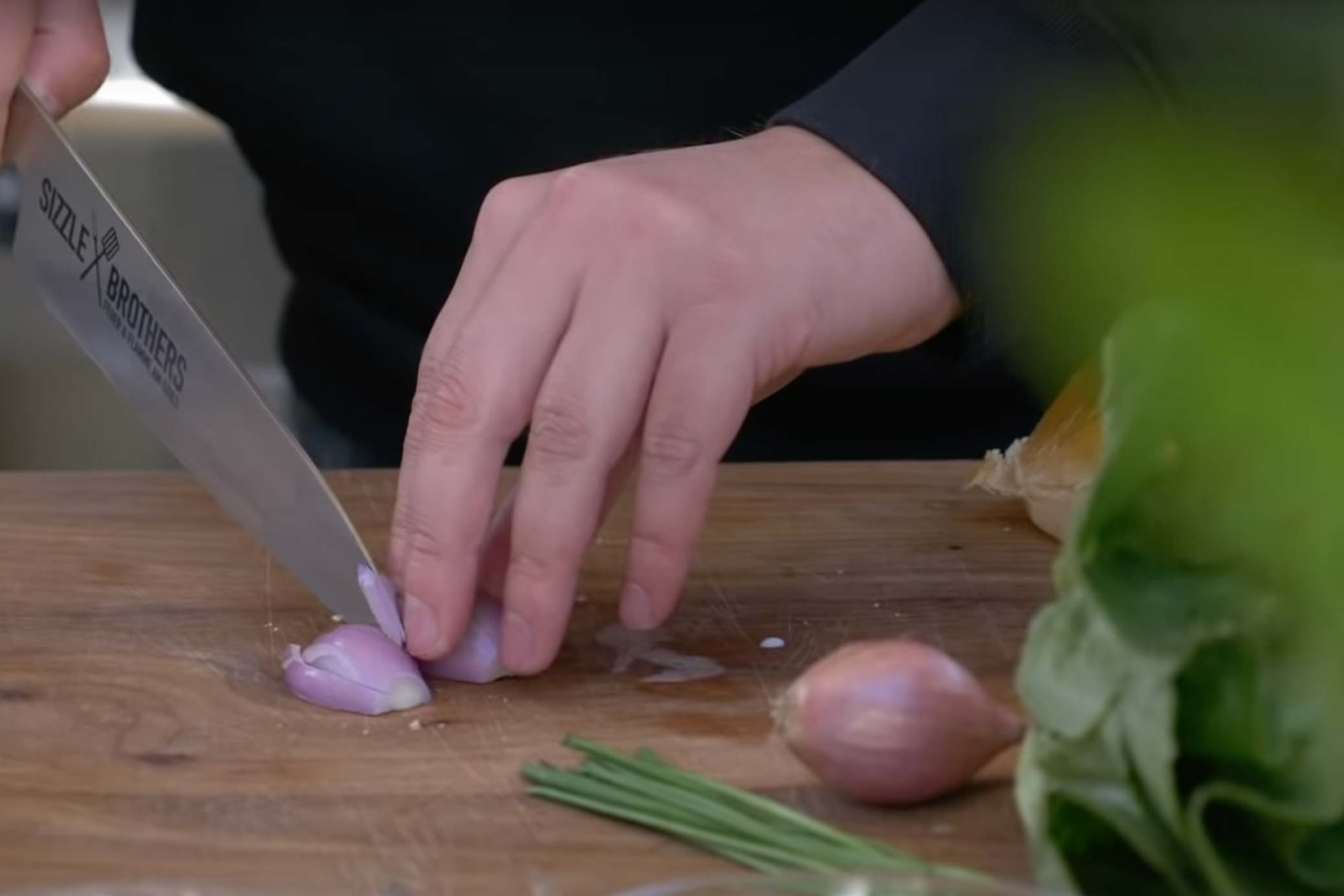 Scharlotten werden geschnitten