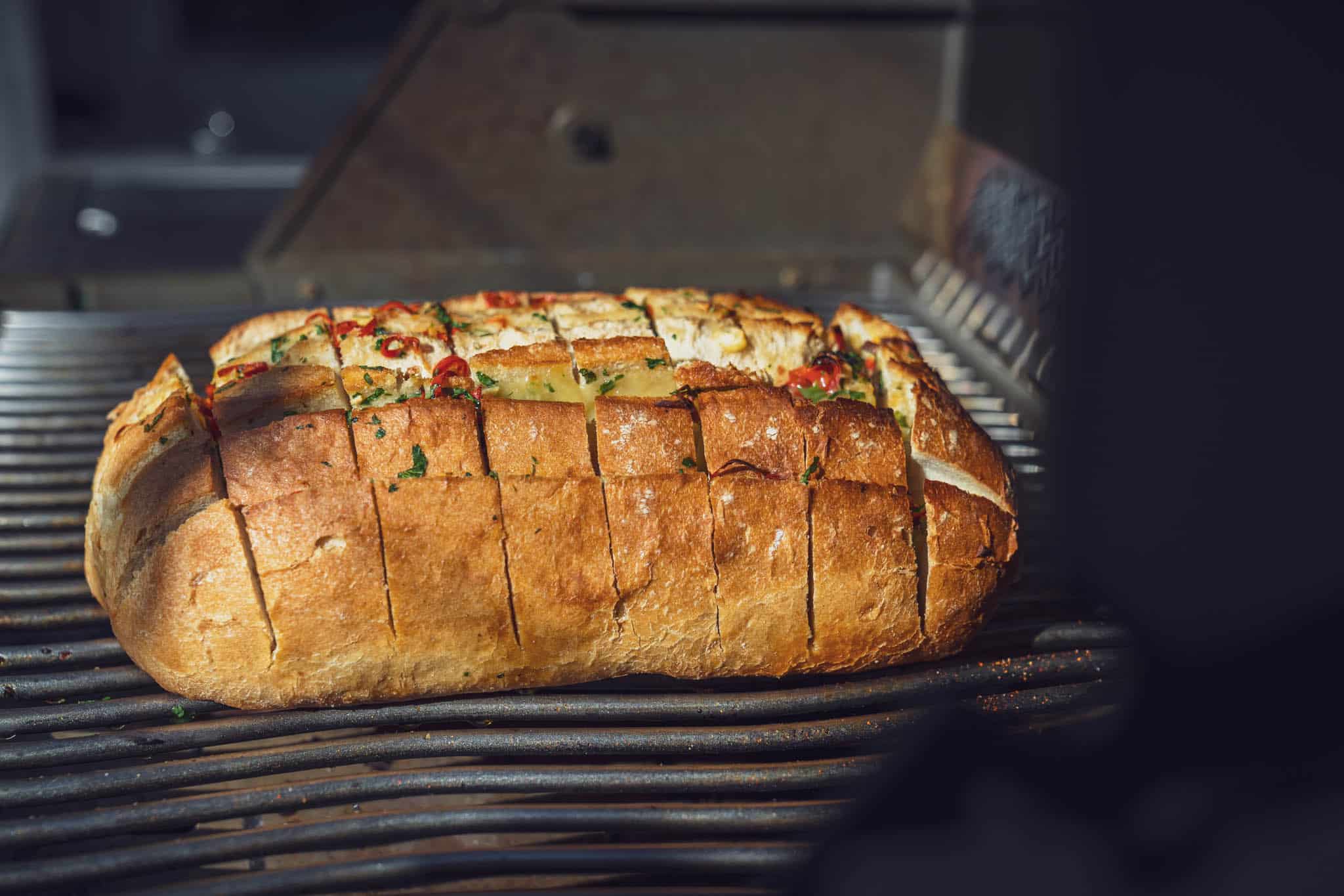 Das Brot ist schön braun geworden