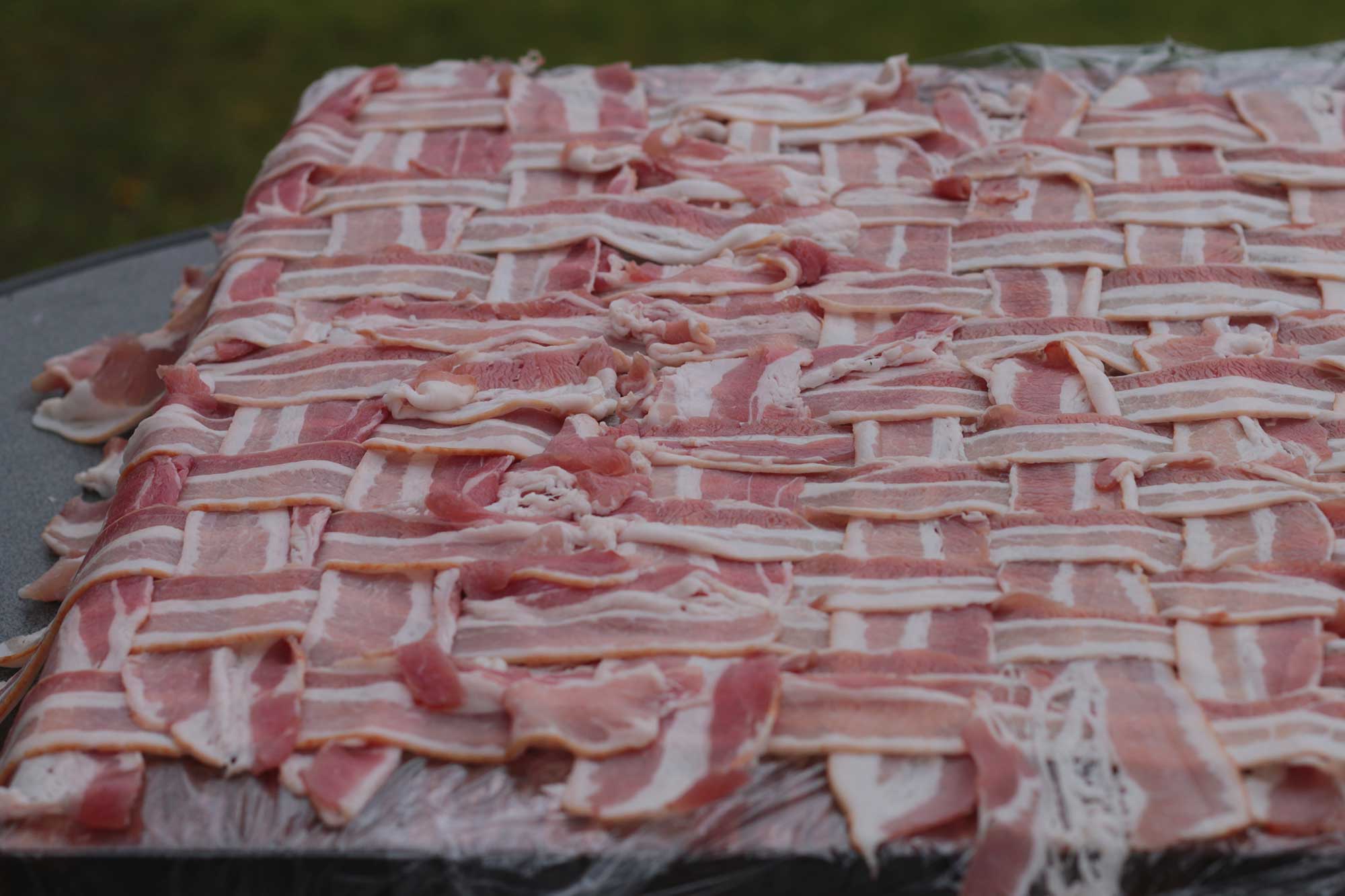 Bacon Netz wird ausgelegt