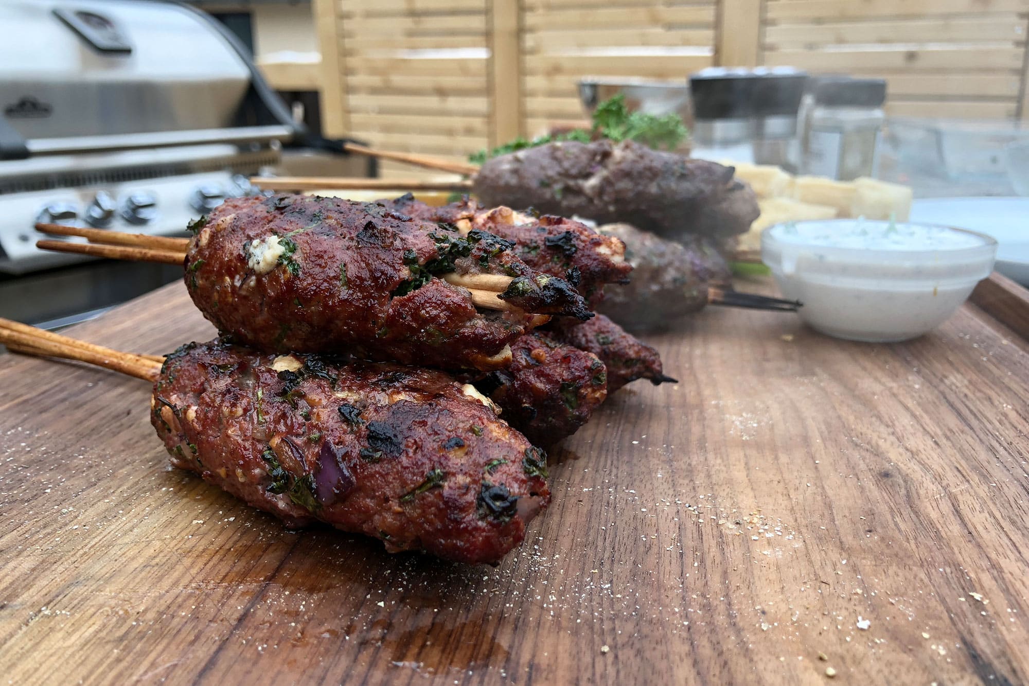 Gegrillte Köfte Spieße | Einfaches Rezept für Perfekte Köfte Gegrillte Köfte Spieße | Einfaches Rezept für Perfekte Köfte