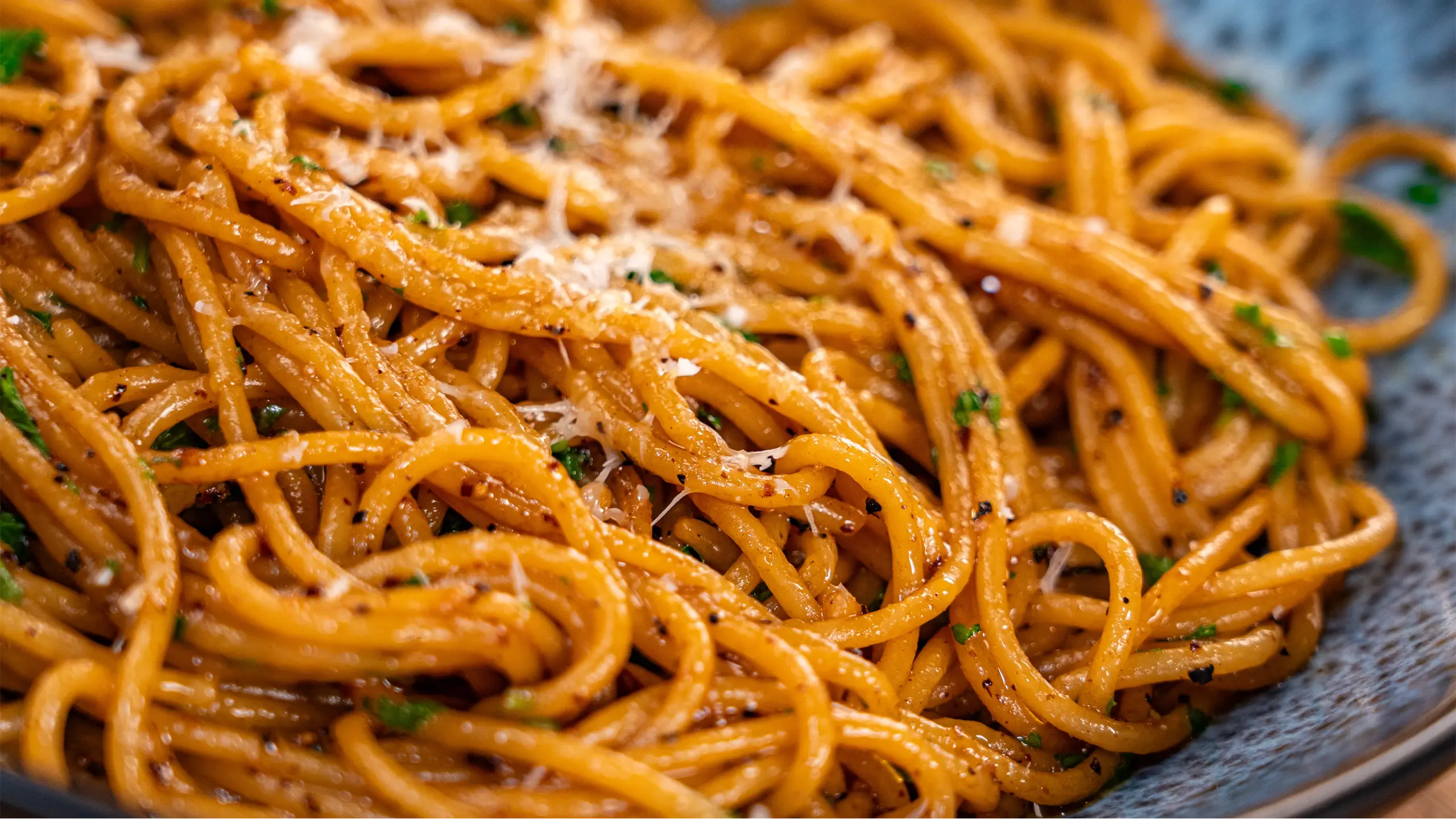 Spaghetti Aglio e Olio Style Pasta
