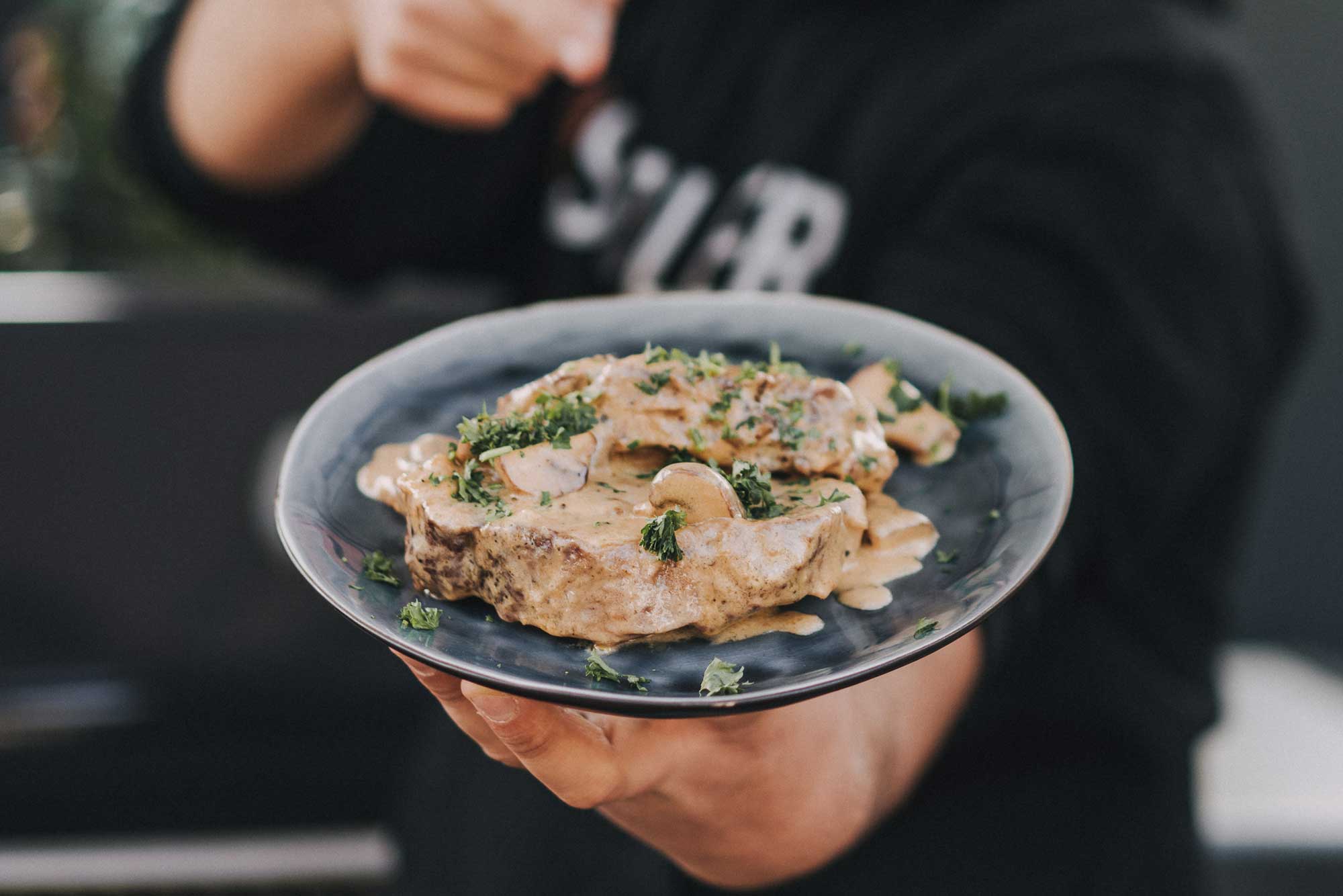 Schweinebraten aus dem Dutch Oven