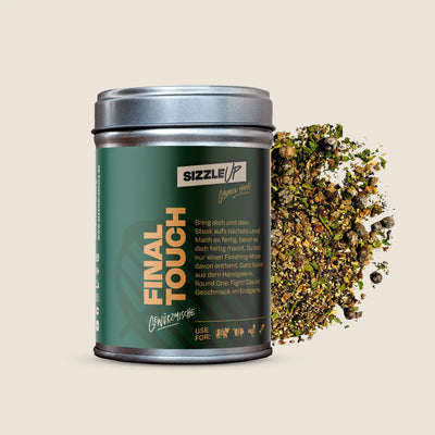 Dose Final Touch Gewürzmischung neben losem Gewürz auf beige Hintergrund.